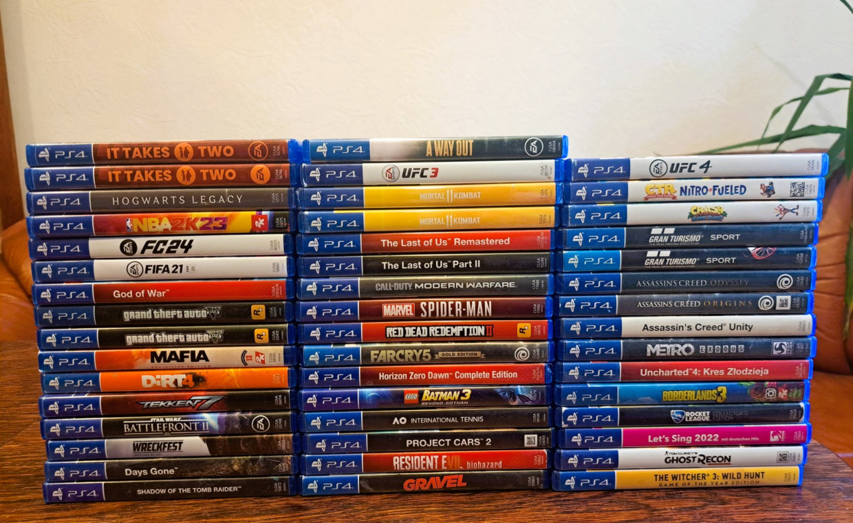 Gaming consoles for rent, PLAYSTATION 4 PRO 1TB nuoma Klaipėda rent, Klaipėda