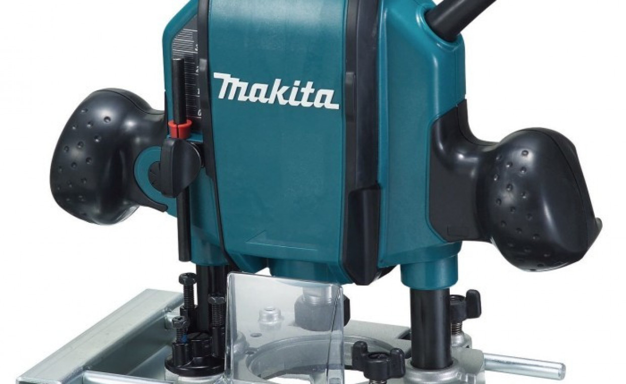 Tools for rent, Elektrinė freza Makita RP0900J, 900 W rent, Vilnius