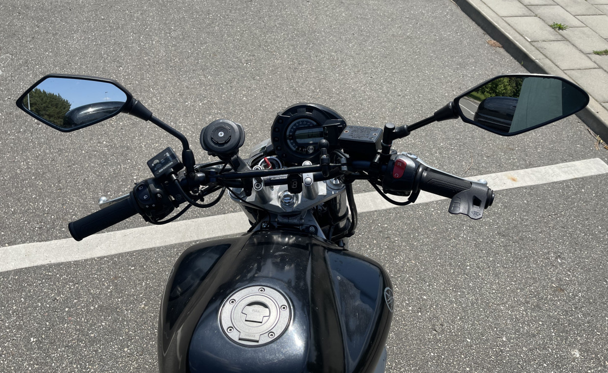 Motorcycles for rent, Yamaha FZ6 rent, Kaunas