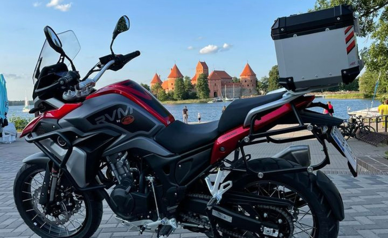 Motorcycles for rent, JAWA RVM 500 Adventure rent, Vilnius