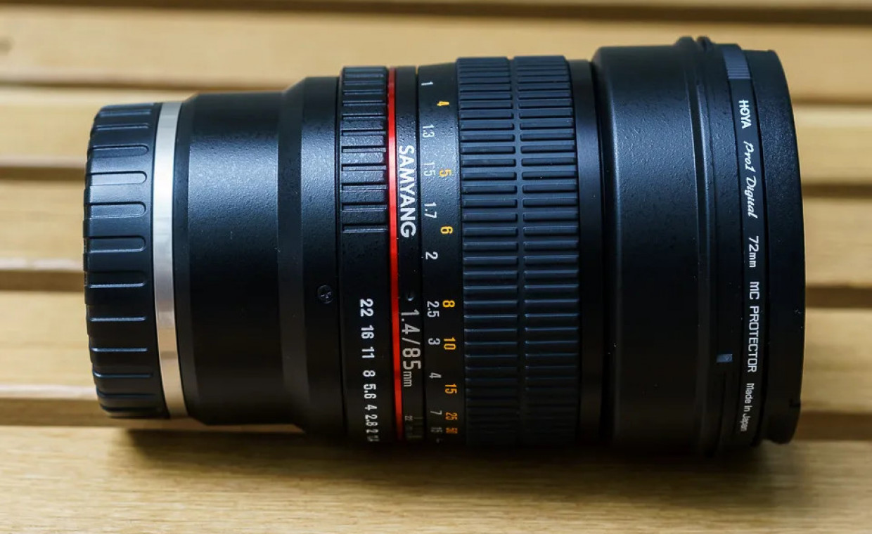 Camera lenses for rent, Samyang 85mm f/1.4 AS IF UMC rent, Vilnius