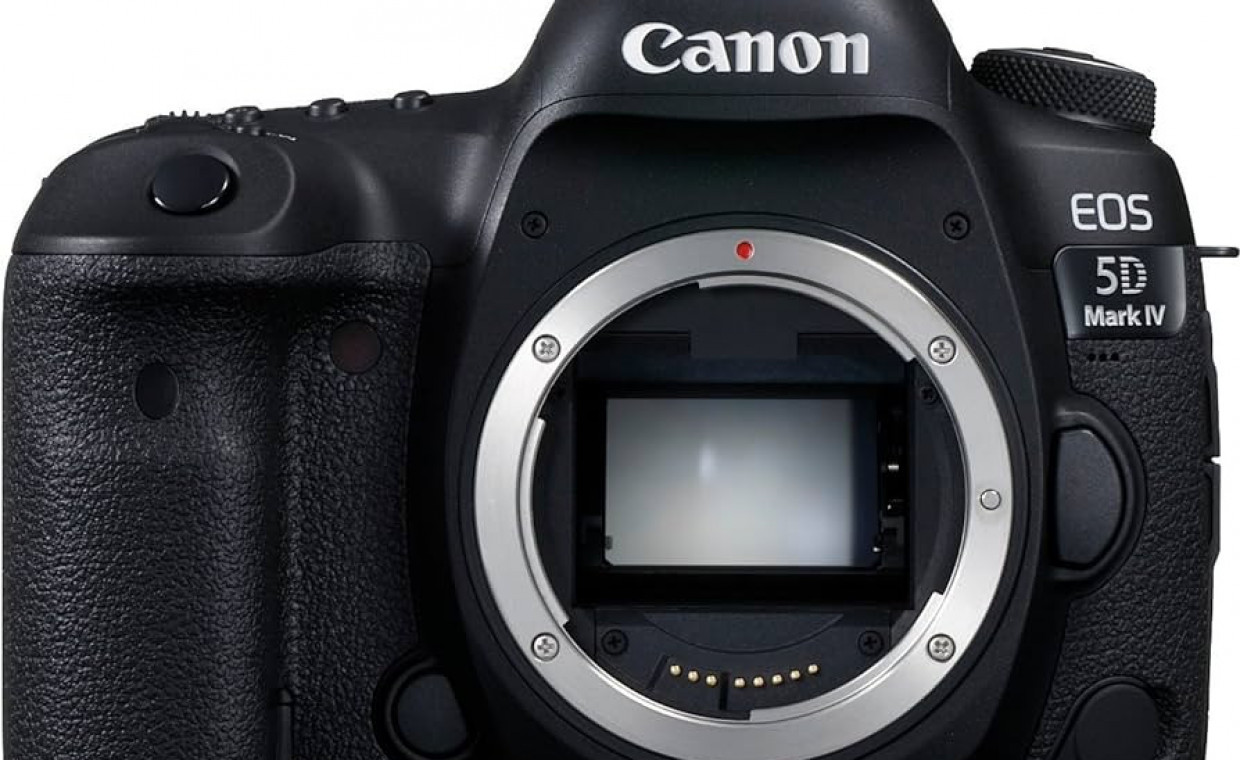 Cameras for rent, Canon 5D Mark IV su 128GB SD rent, Vilnius