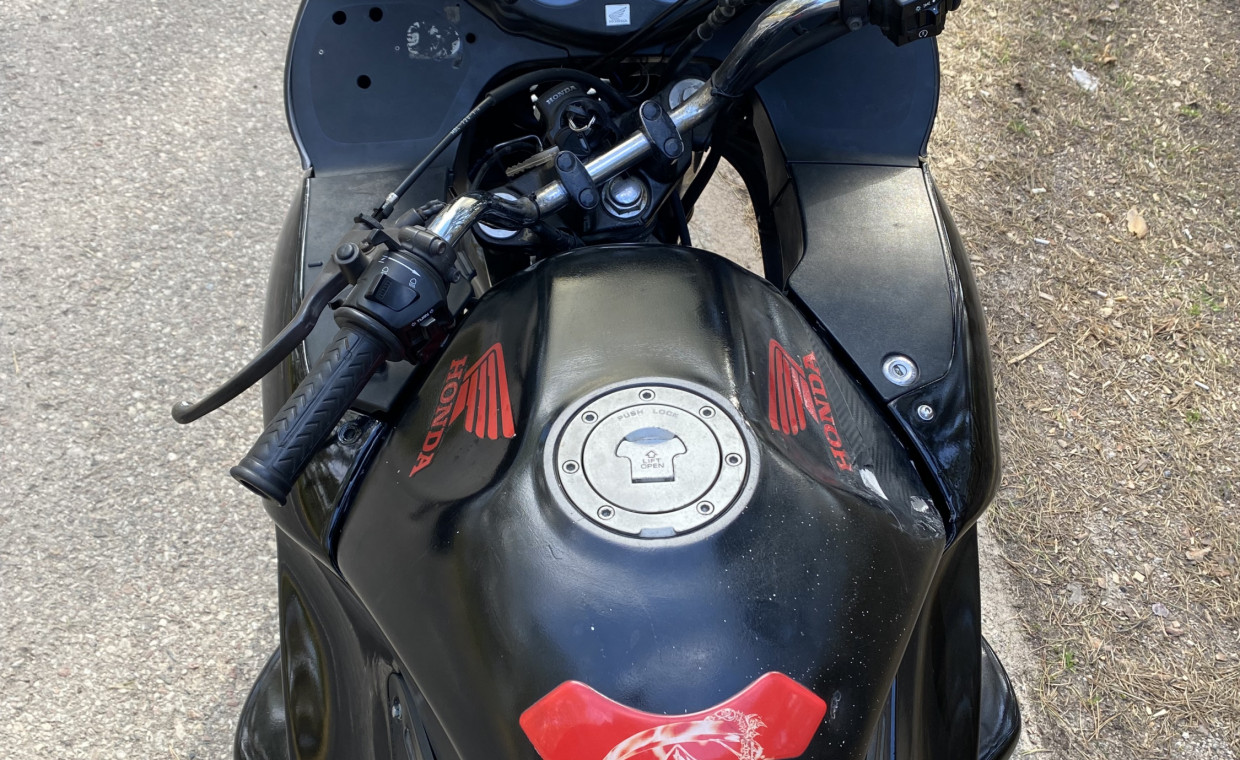 Motorcycles for rent, Honda Deauville NT 650 rent, Vilnius