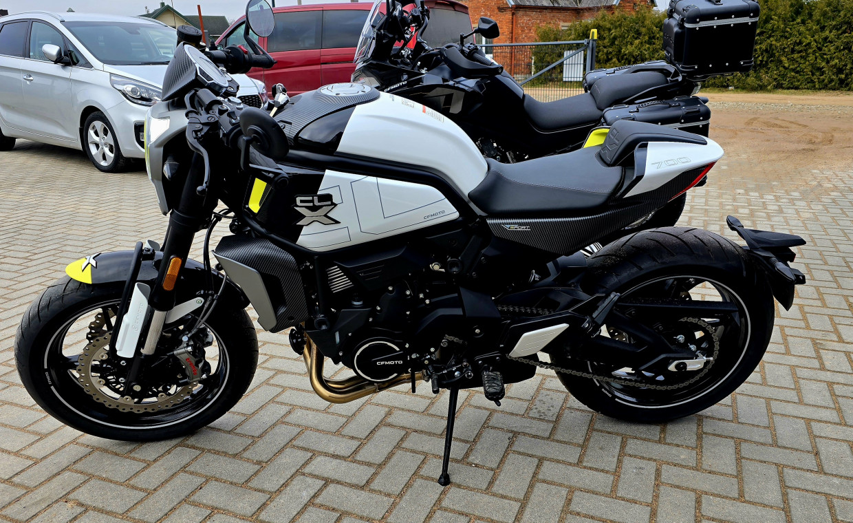 Motorcycles for rent, CFMOTO 700CL-X Sport rent, Tauragė