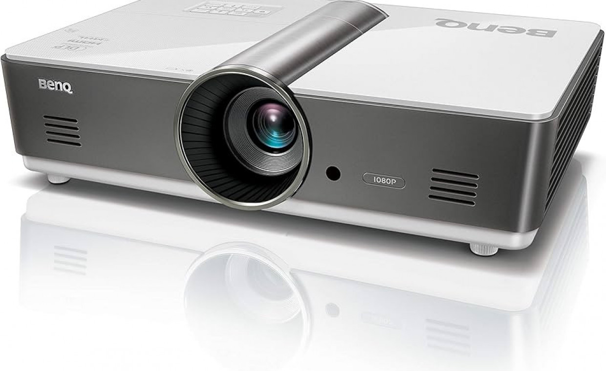 Projectors for rent, FHD Projektorius 5000 liumenų BENQ MH760 rent, Vilnius