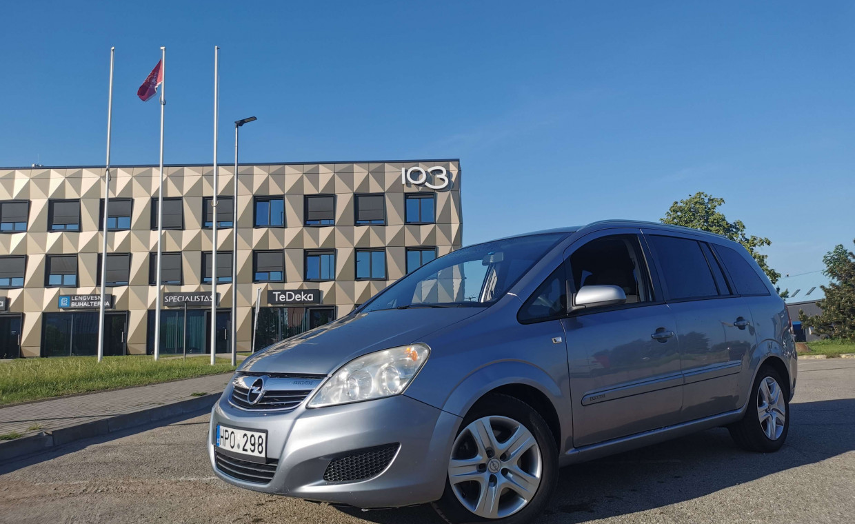 Car rental, Opel Zefira rent, Klaipėda