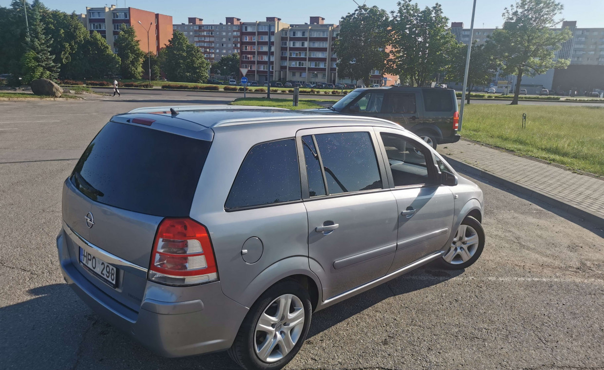 Car rental, Opel Zefira rent, Klaipėda