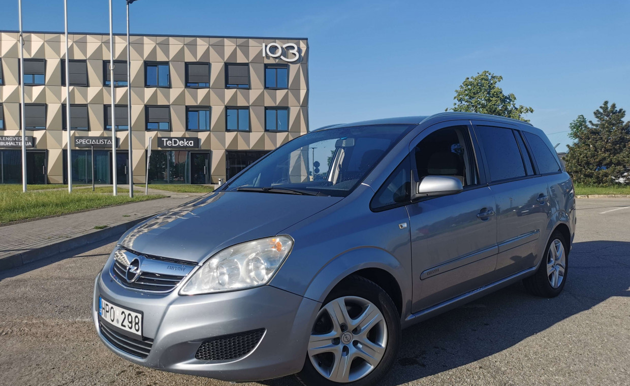 Car rental, Opel Zefira rent, Klaipėda