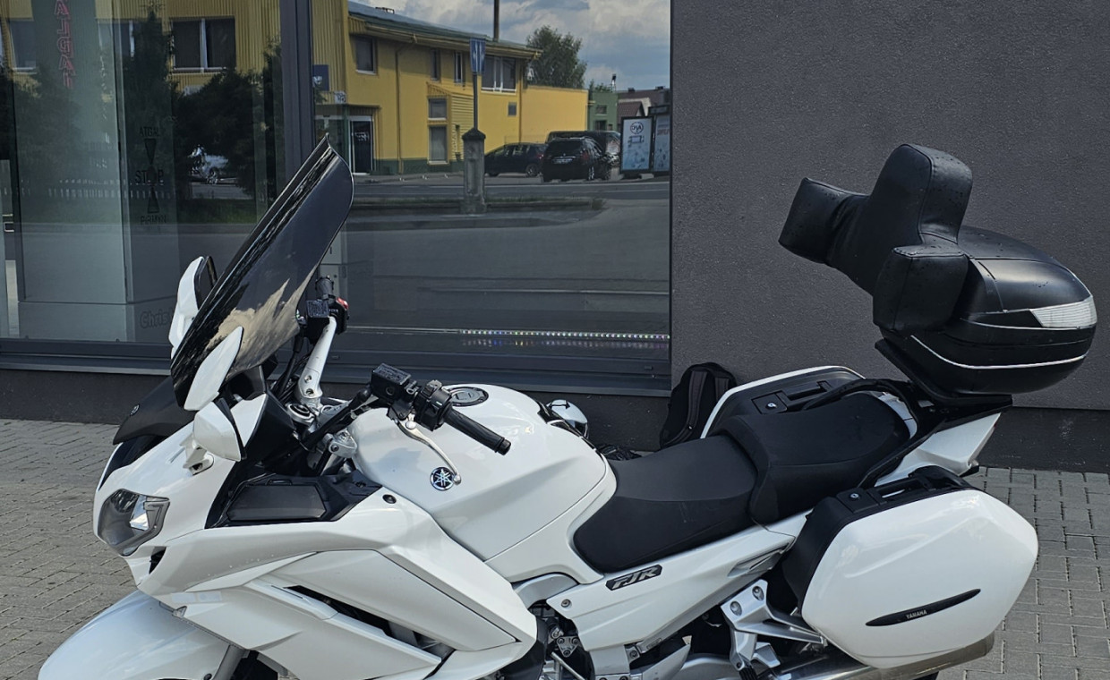 Motorcycles for rent, YAMAHA FJR1300 rent, Tauragė