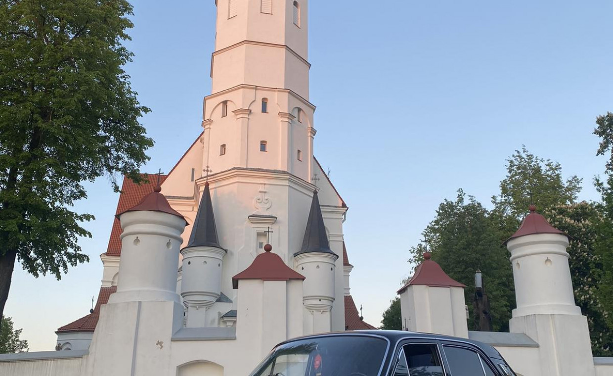 Car rental, Gaz 24 Volga rent, Šiauliai