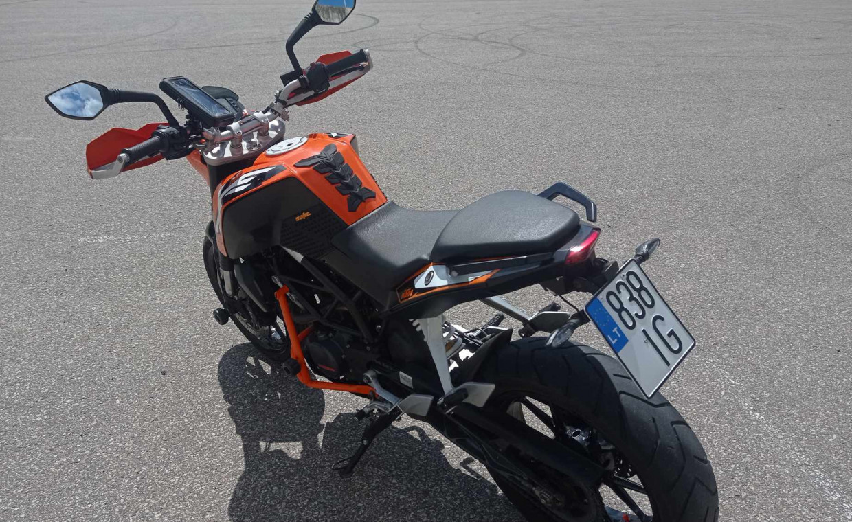 Motorcycles for rent, Motociklas KTM Duke 125 (A1 kategorija) rent, Vilnius