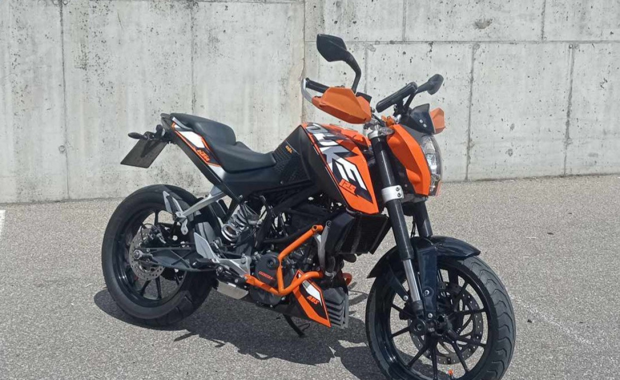 Motorcycles for rent, Motociklas KTM Duke 125 (A1 kategorija) rent, Vilnius