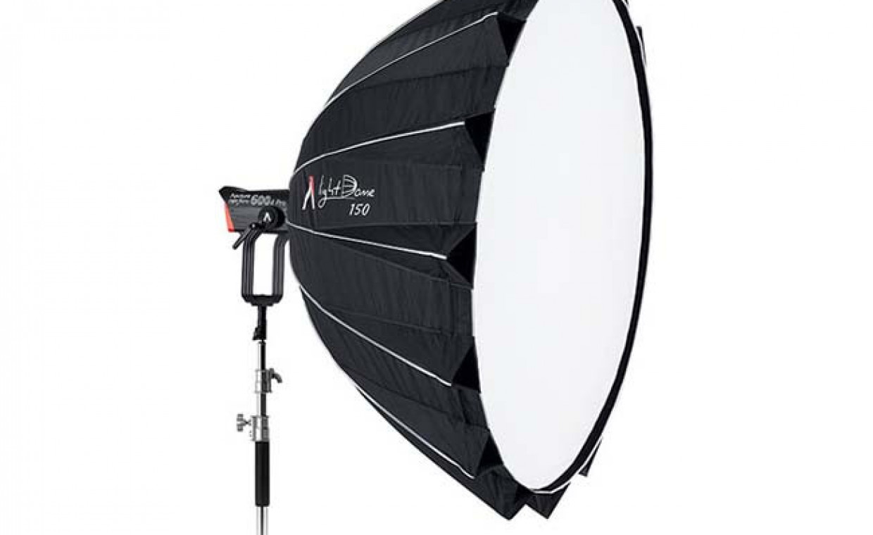 Photo studio equipment for rent, Aputure Lightdome 150cm parabolic softbo rent, Vilnius