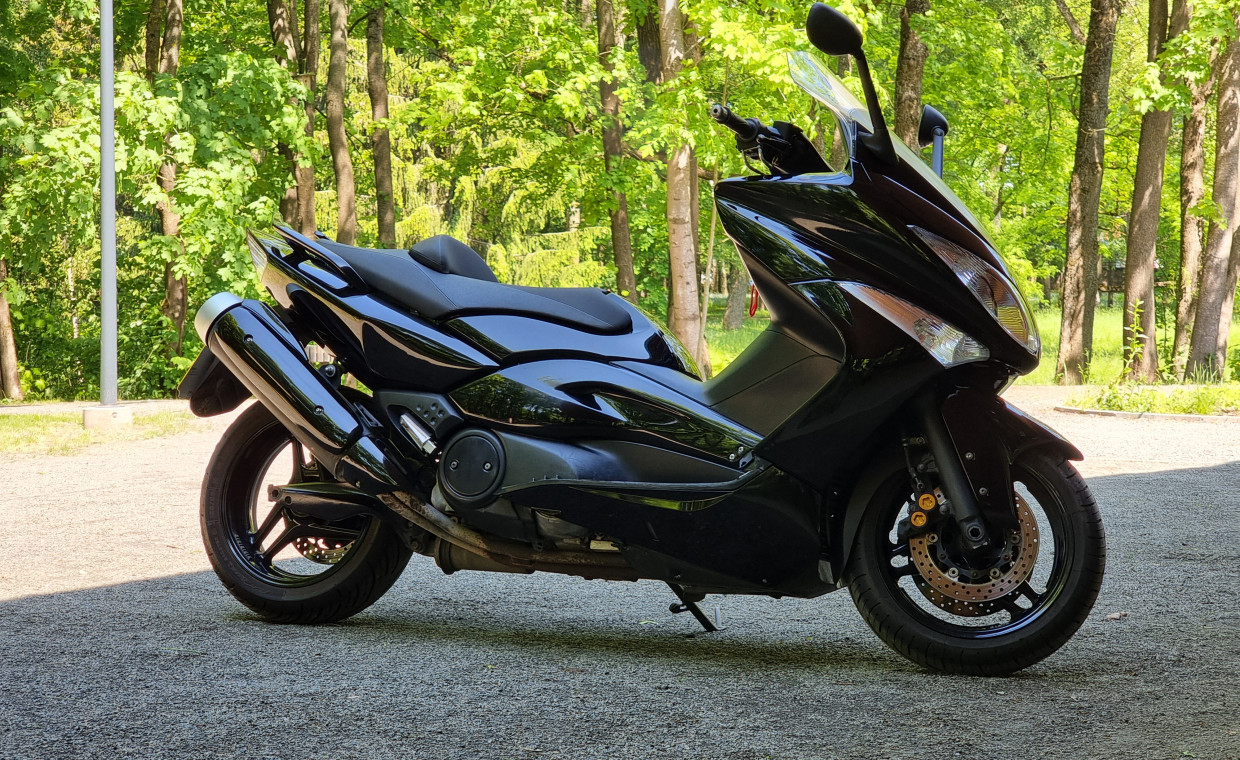 Motorcycles for rent, Yamaha TMAX rent, Panevėžys