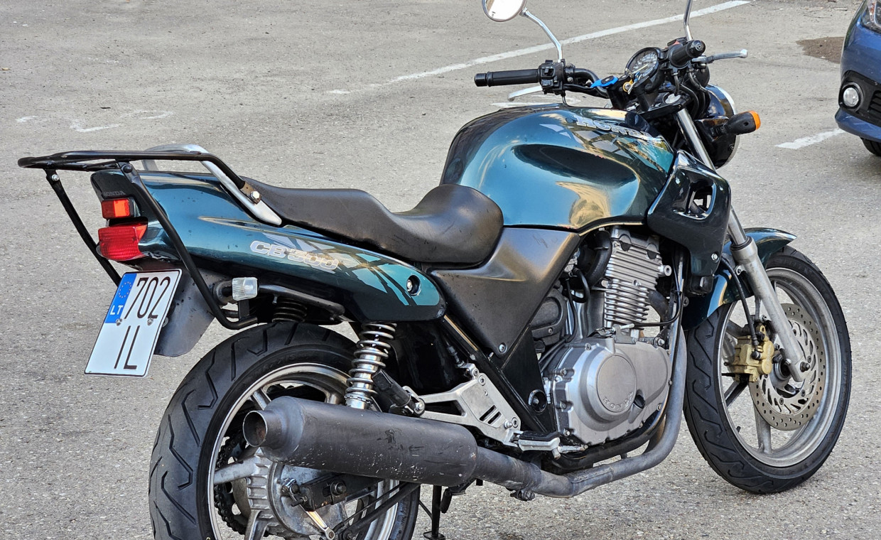 Motorcycles for rent, Honda CB500 rent, Vilnius