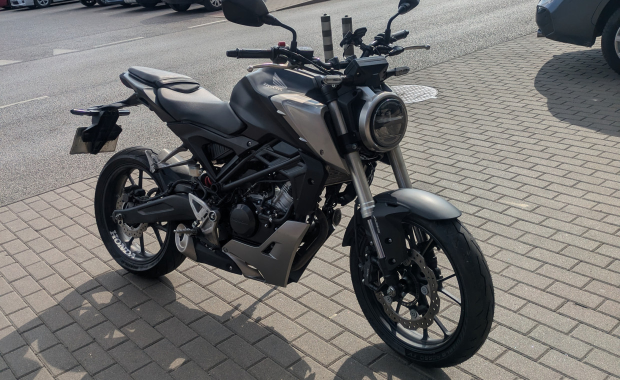 Motorcycles for rent, Honda CB125R B100, A1 kat. rent, Kaunas