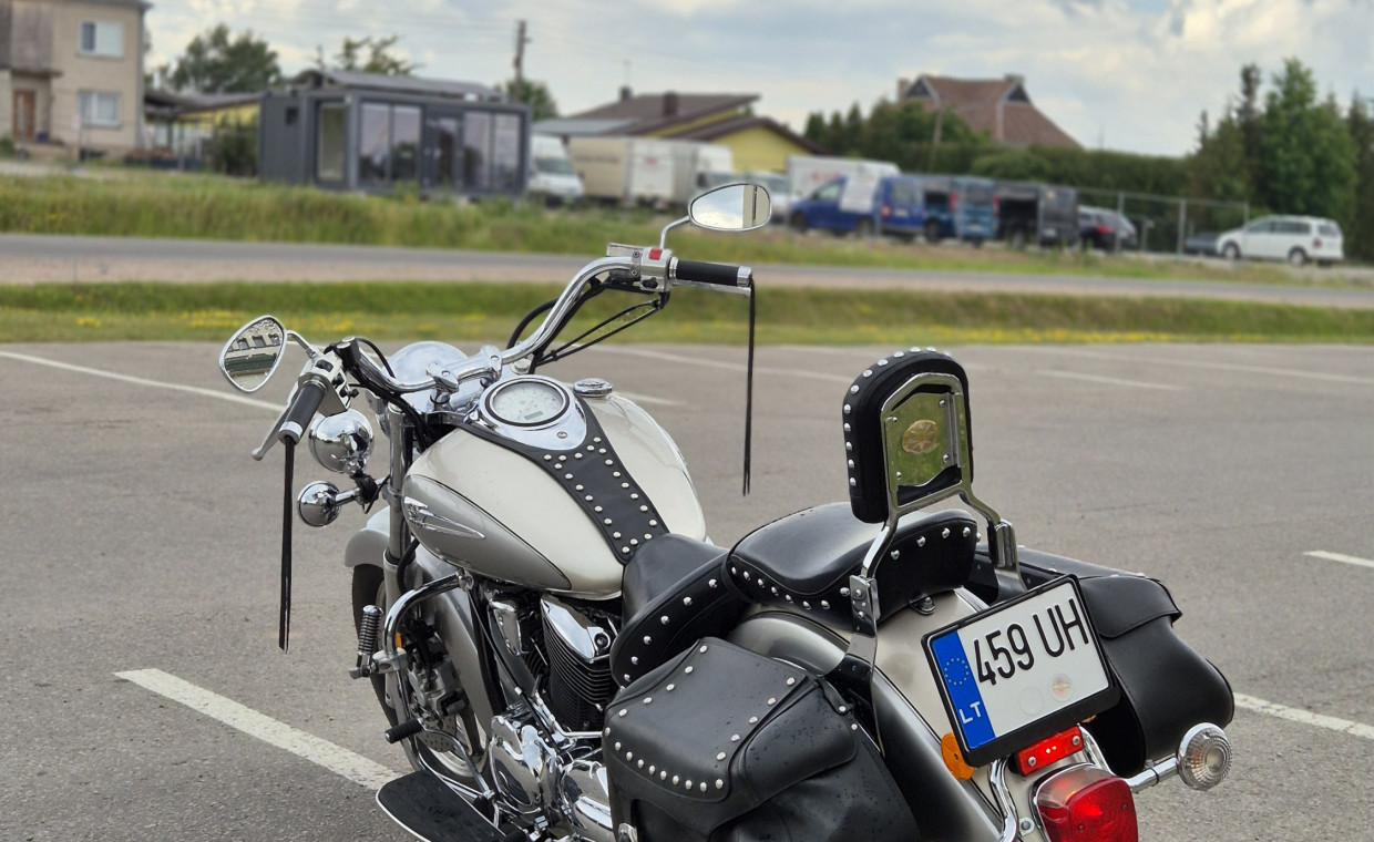 Motorcycles for rent, Yamaha XVS 1100 Drag Star rent, Kaunas