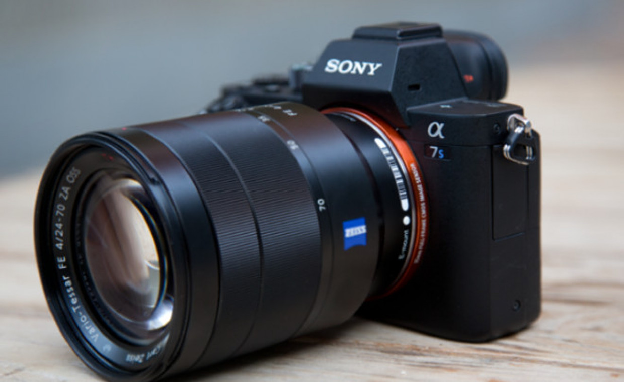 Cameras for rent, Sony A7S su 24-70 Zeiss rent, Vilnius