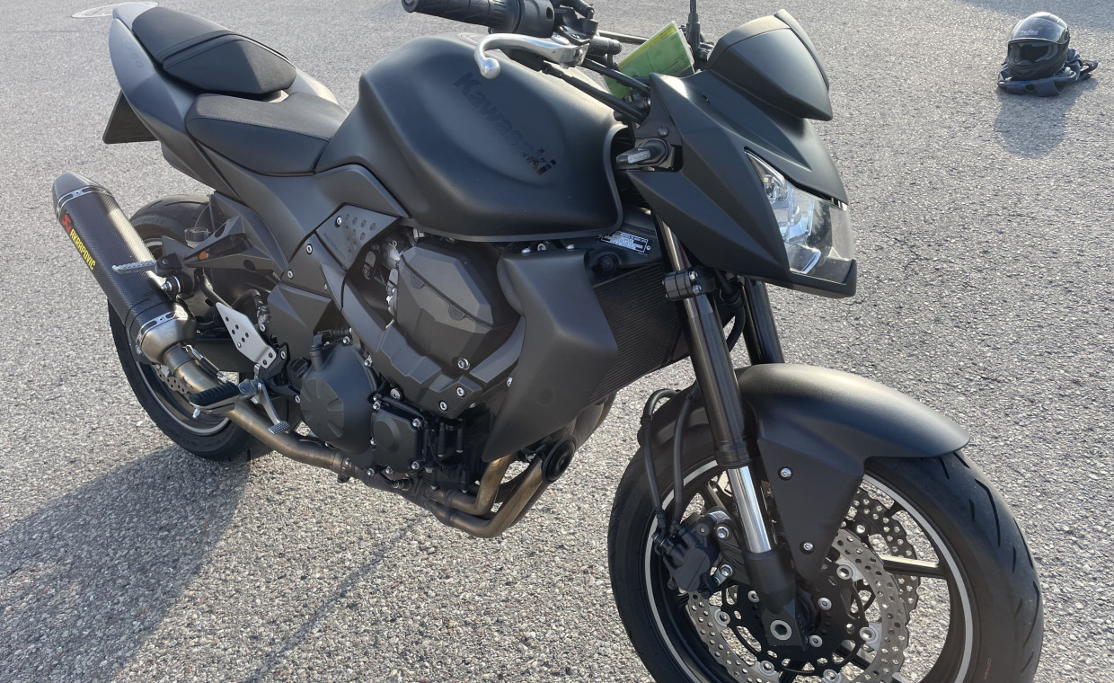 Motorcycles for rent, Kawasaki Z750 rent, Vilnius