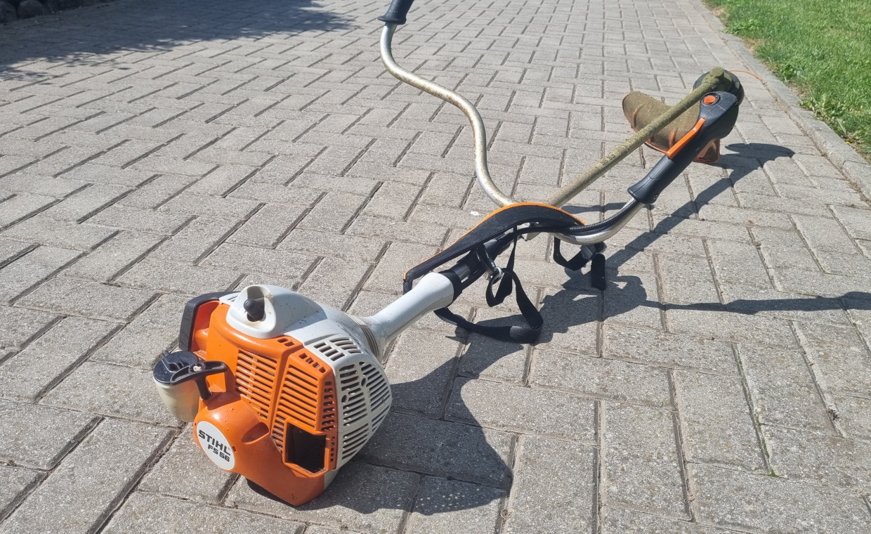 Tools for rent, Trimeris Stihl FS56 rent, Klaipėda