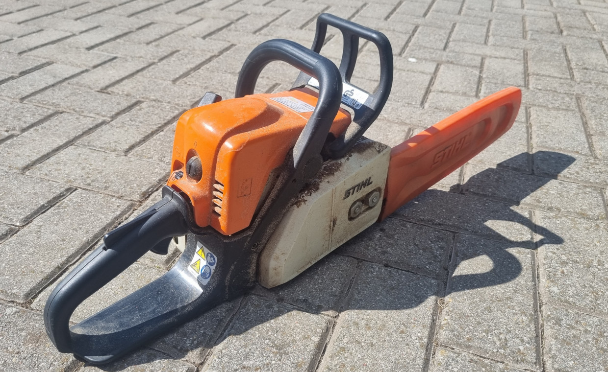 Tools for rent, Benzininis pjūklas Stihl MS170 rent, Klaipėda