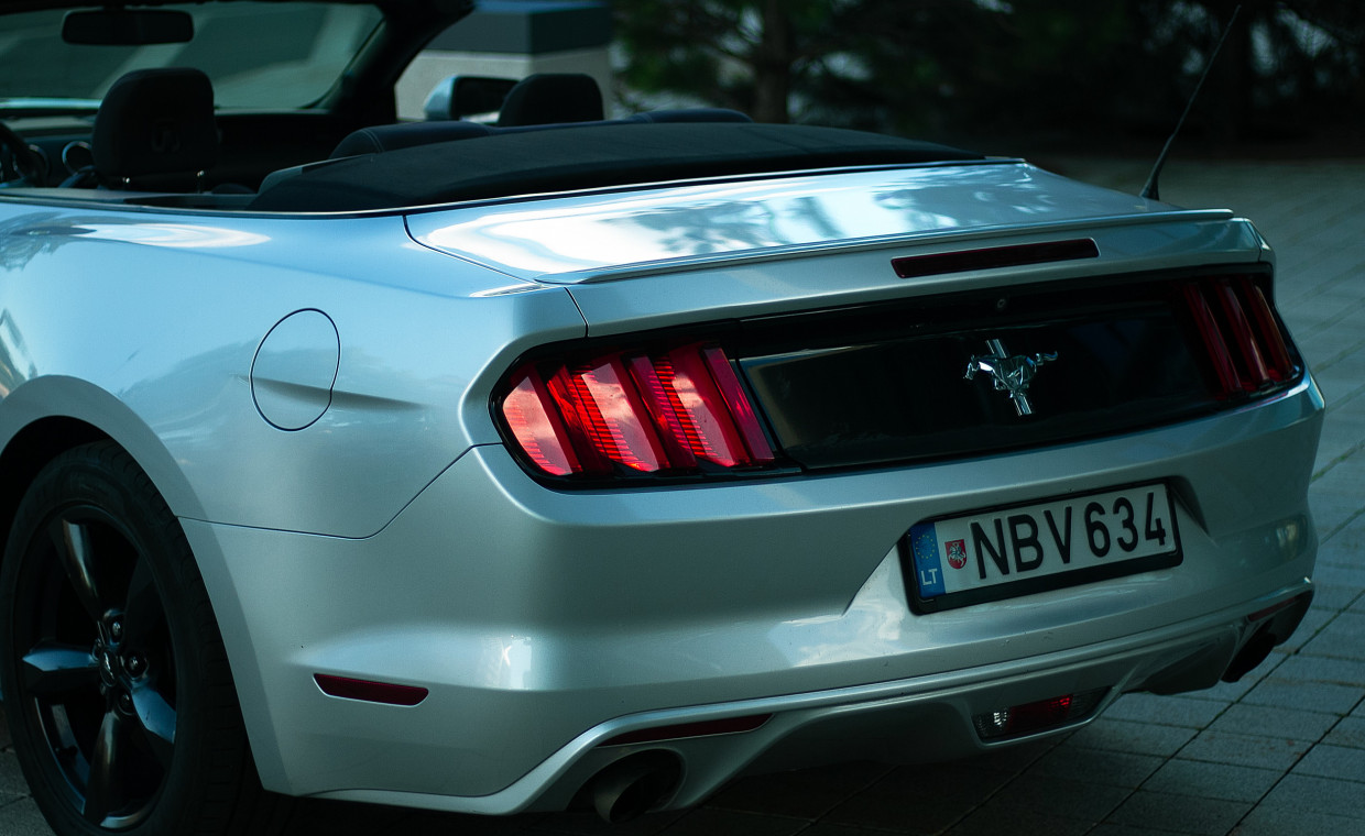 Car rental, Ford Mustang 3.7 l rent, Vilnius