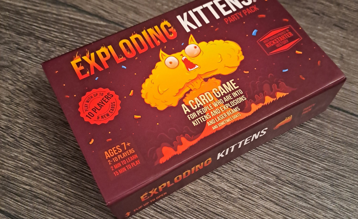 Holiday and travel items for rent, Exploding kittens Party stalo žaidimas rent, Vilnius