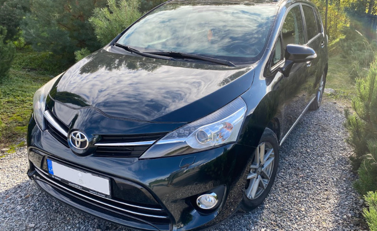 Car rental, Toyota Verso, 2015 rent, Kaunas