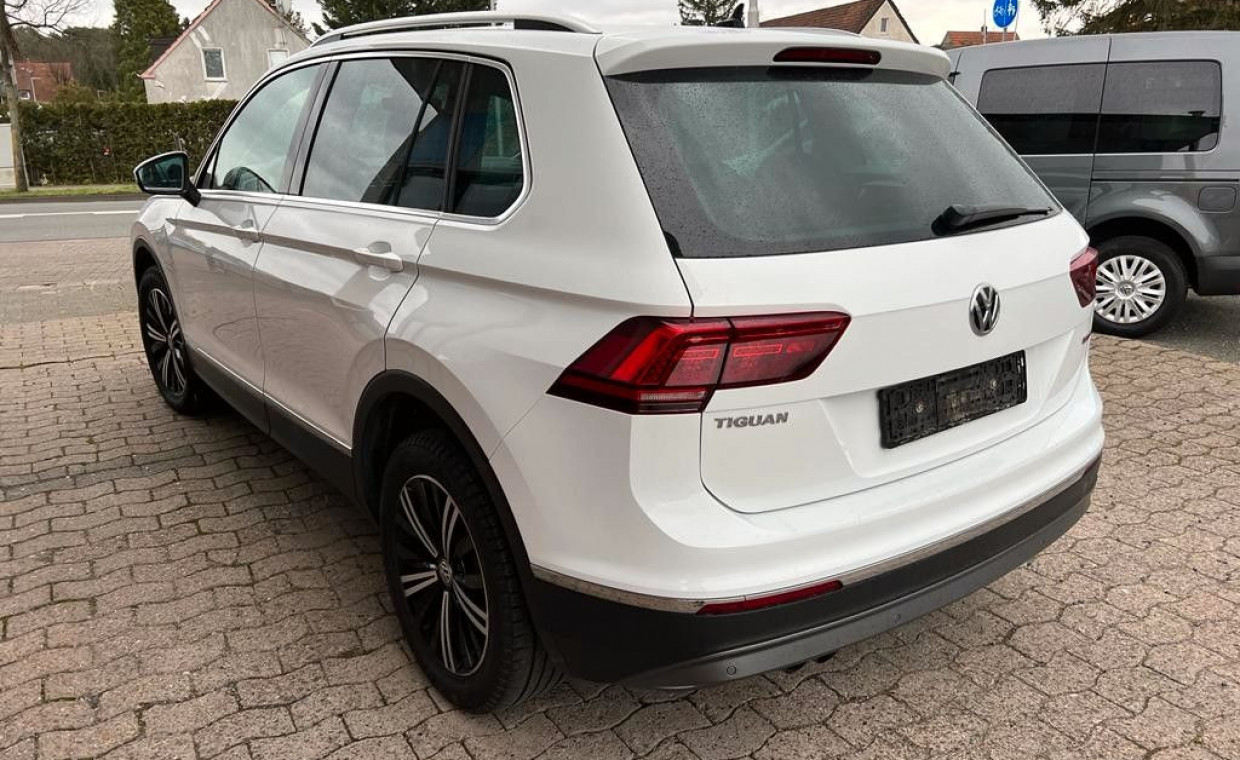 Car rental, Automobilis Volkswagen Tiguan rent, Vilnius