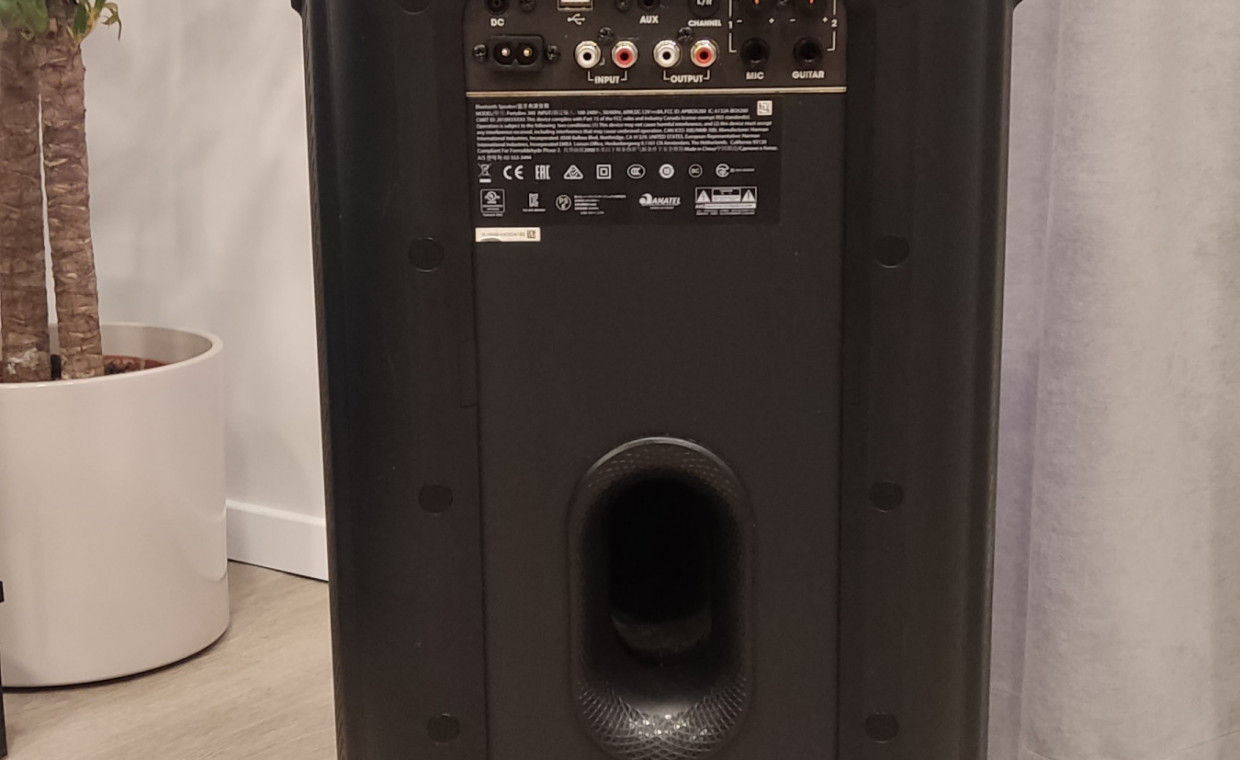 Audio equipment and instruments for rent, JBL PARTYBOX 300 rent, Kaunas