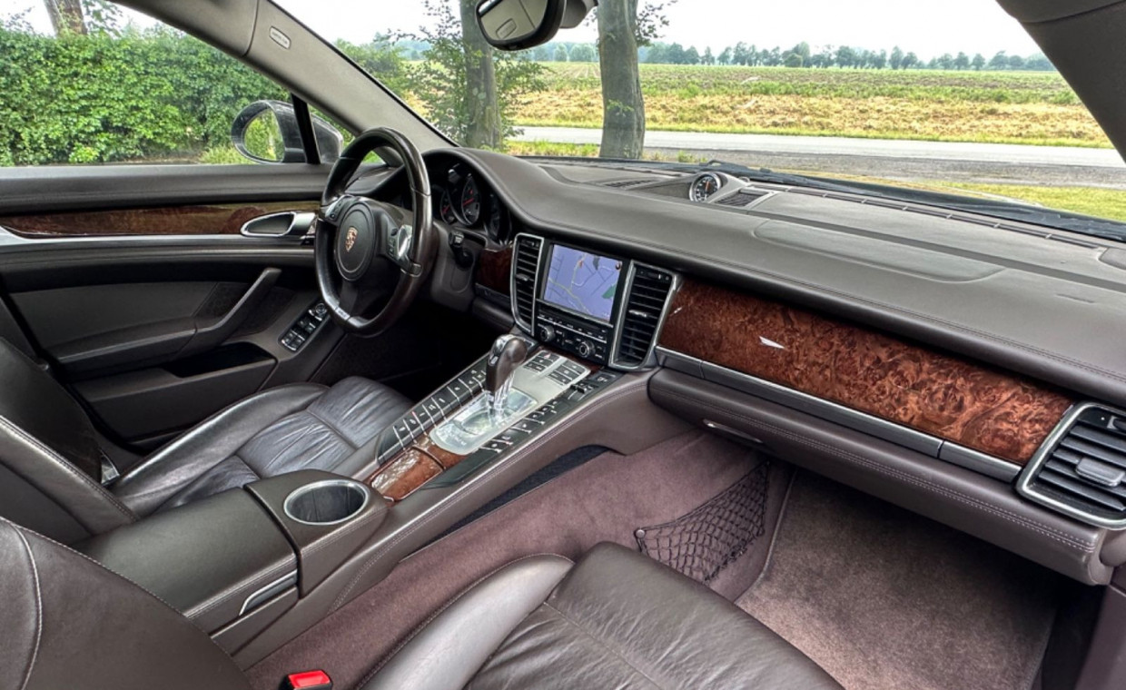 Car rental, Porsche Panamera rent, Vilnius