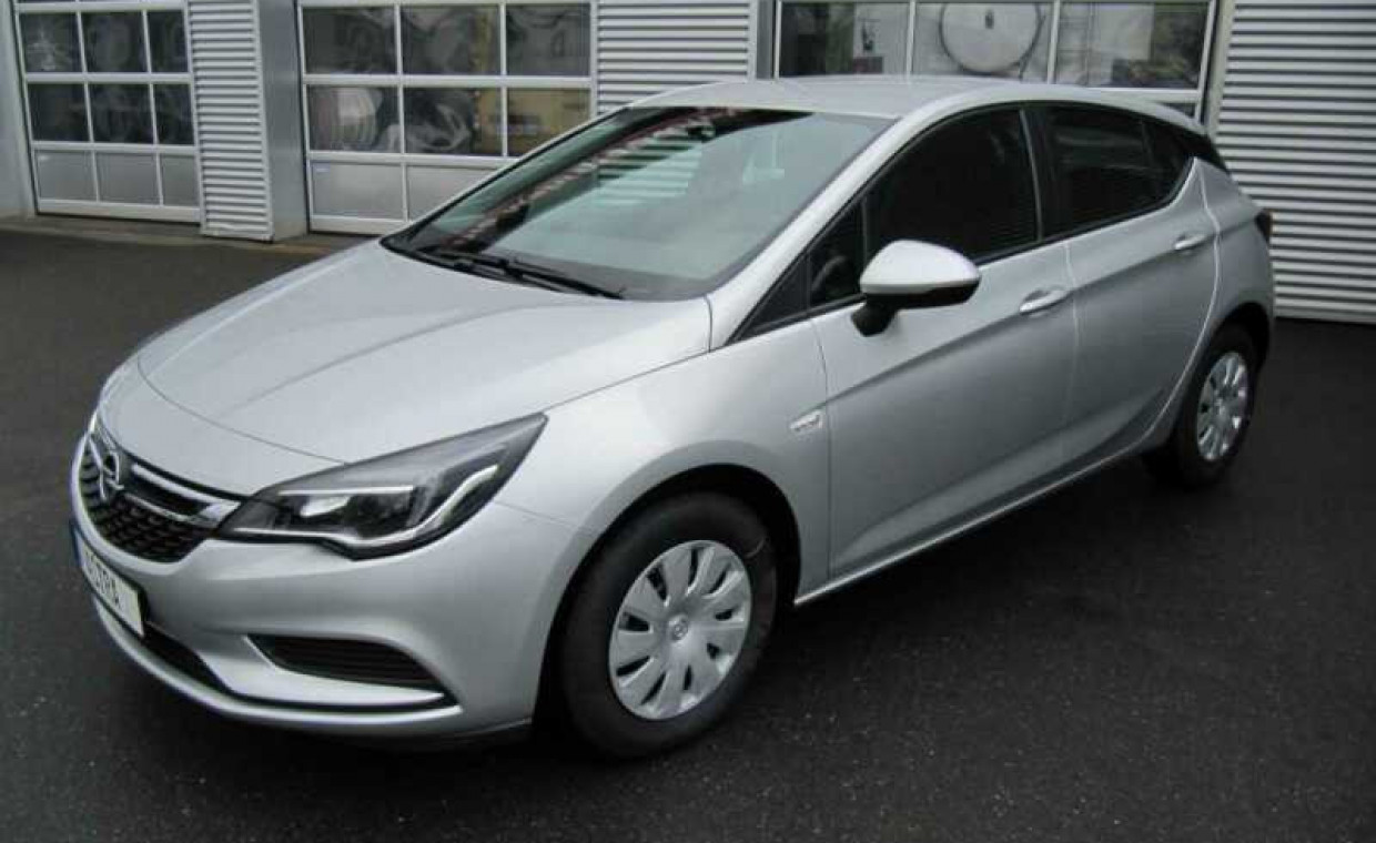 Car rental, Automobilis Opel Astra rent, Vilnius