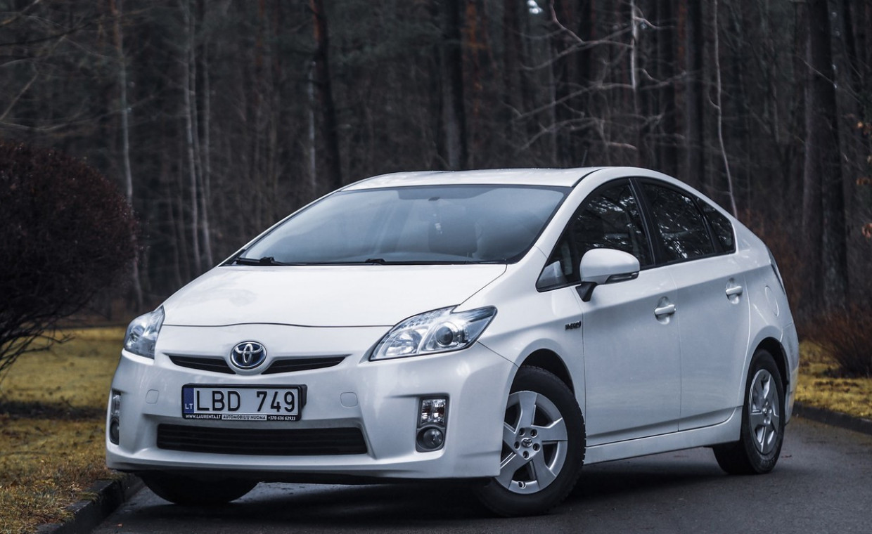 Car rental, TOYOTA PRIUS LPG rent, Vilnius