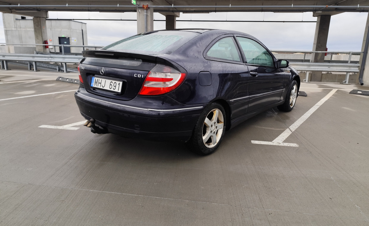 Car rental, Mercedes benz c200 rent, Vilnius