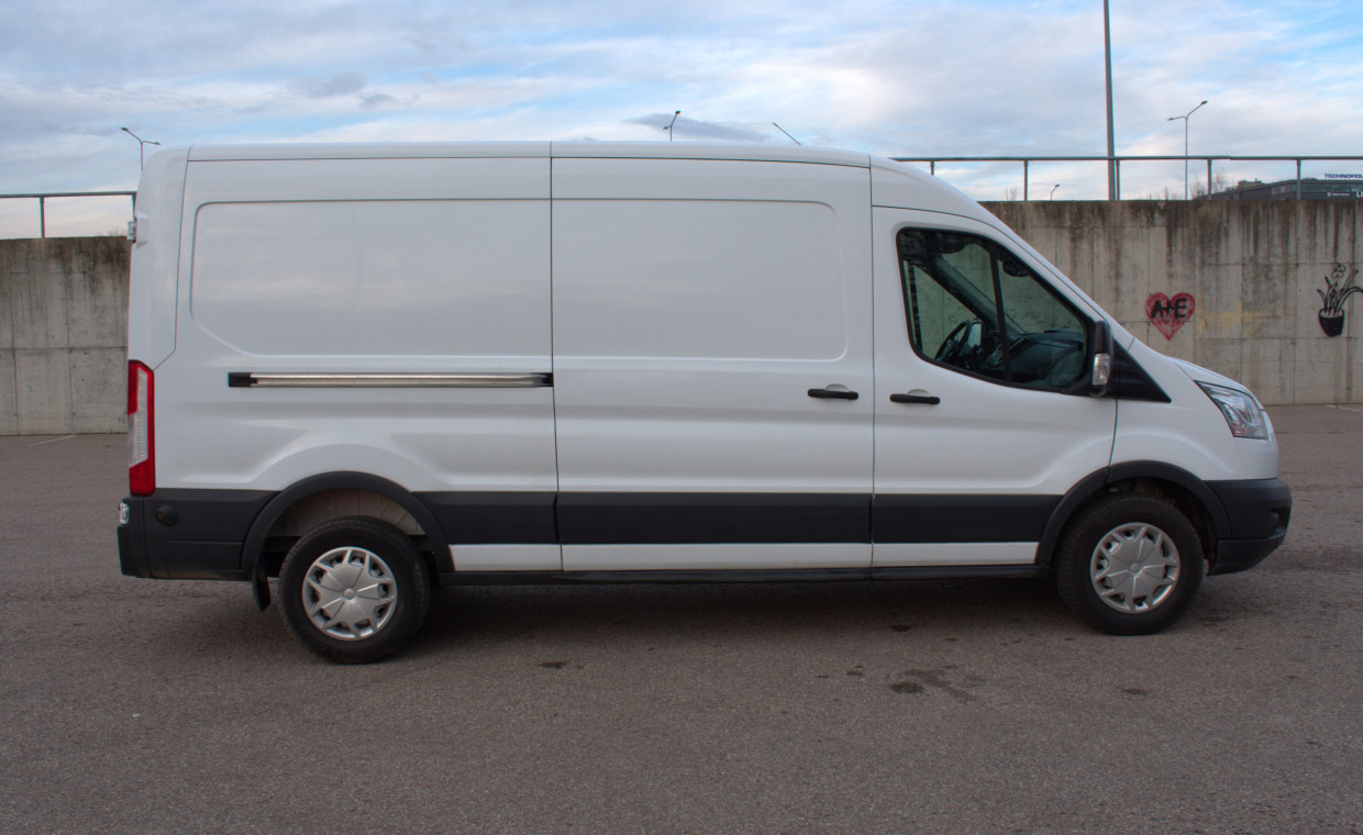 Vans and caravans for rent, Ford transit mikroautobusas nuoma rent, Vilnius