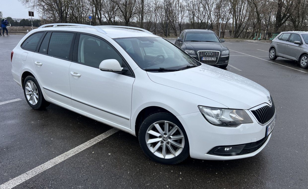 Car rental, Skoda Superb rent, Kaunas