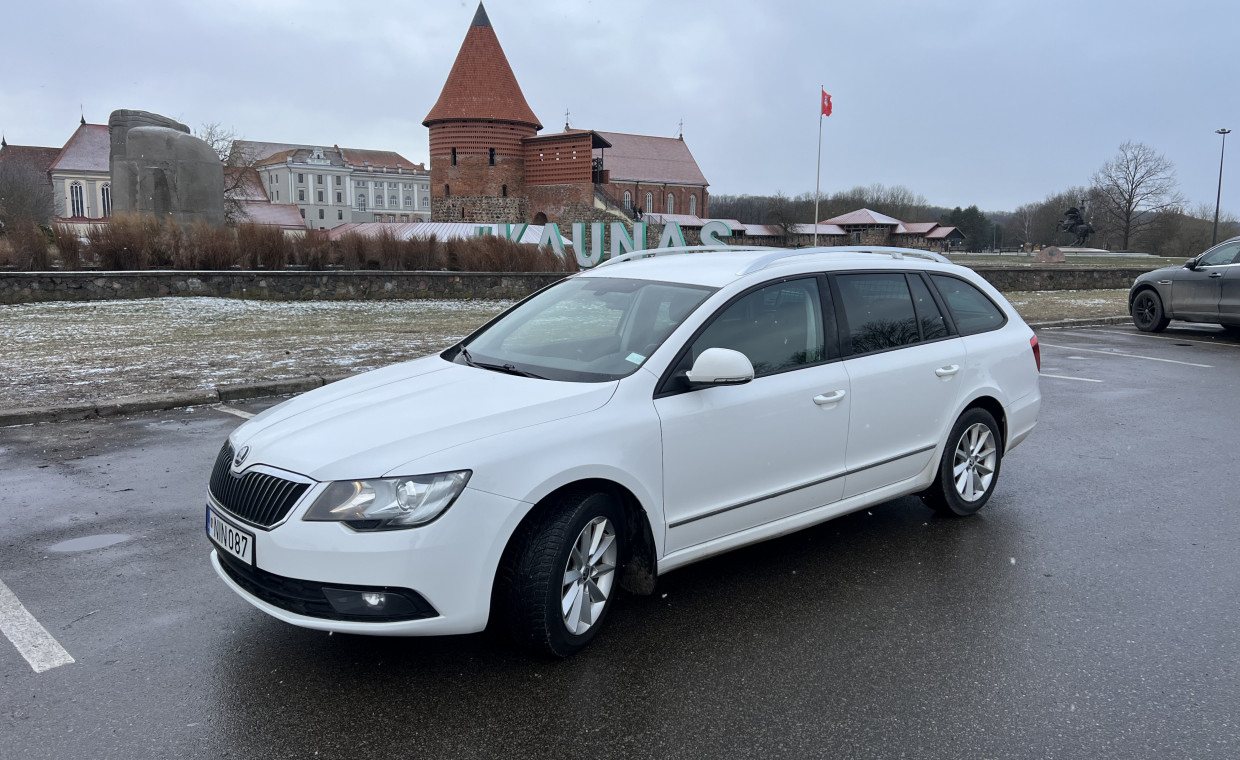 Car rental, Skoda Superb rent, Kaunas