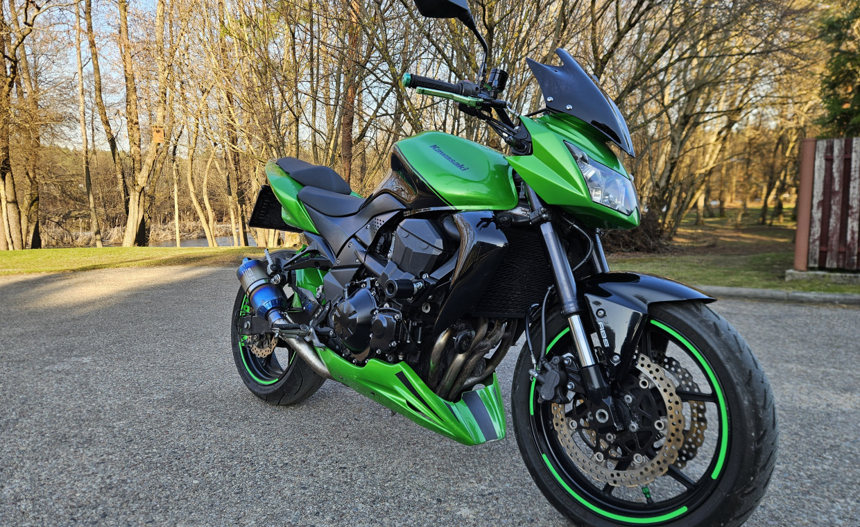 Motorcycles for rent, Kawasaki Z750 ABS Motociklas rent, Vilnius