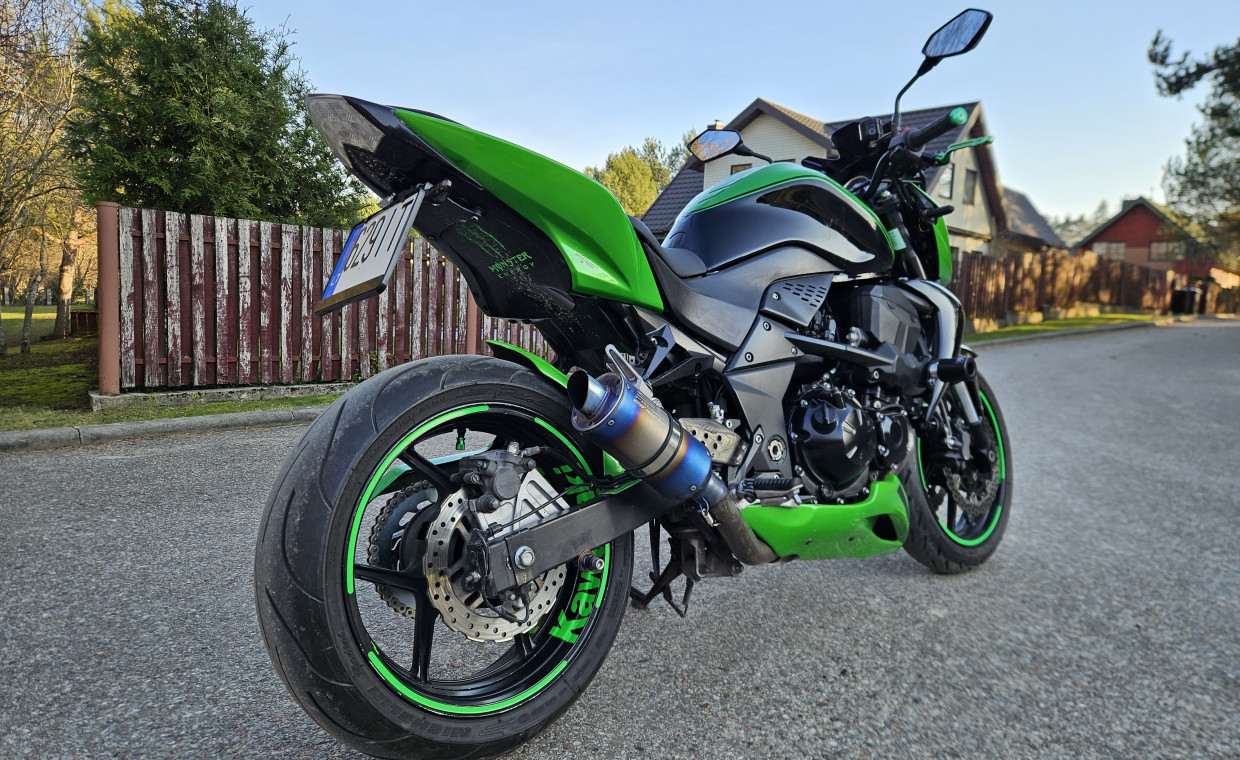 Motorcycles for rent, Kawasaki Z750 ABS Motociklas rent, Vilnius