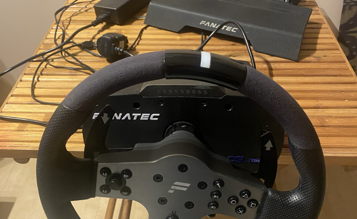 Gaming consoles for rent, Fanatec CSL Elite vairas su pedalais rent, Vilnius