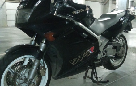 Honda VFR750