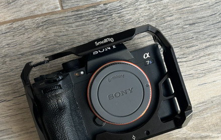 Sony A7s III (A7s3) kartu su SmallRig