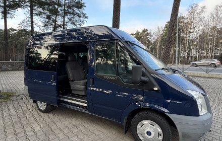 Ford Transit Combi nuoma